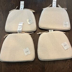 New Better Homes & Gardens Textured Creme Memory Foam Chair Pad Cushions NWT
